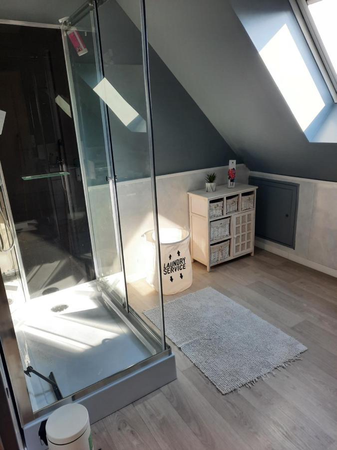 La Maison Lola アレスト エクステリア 写真